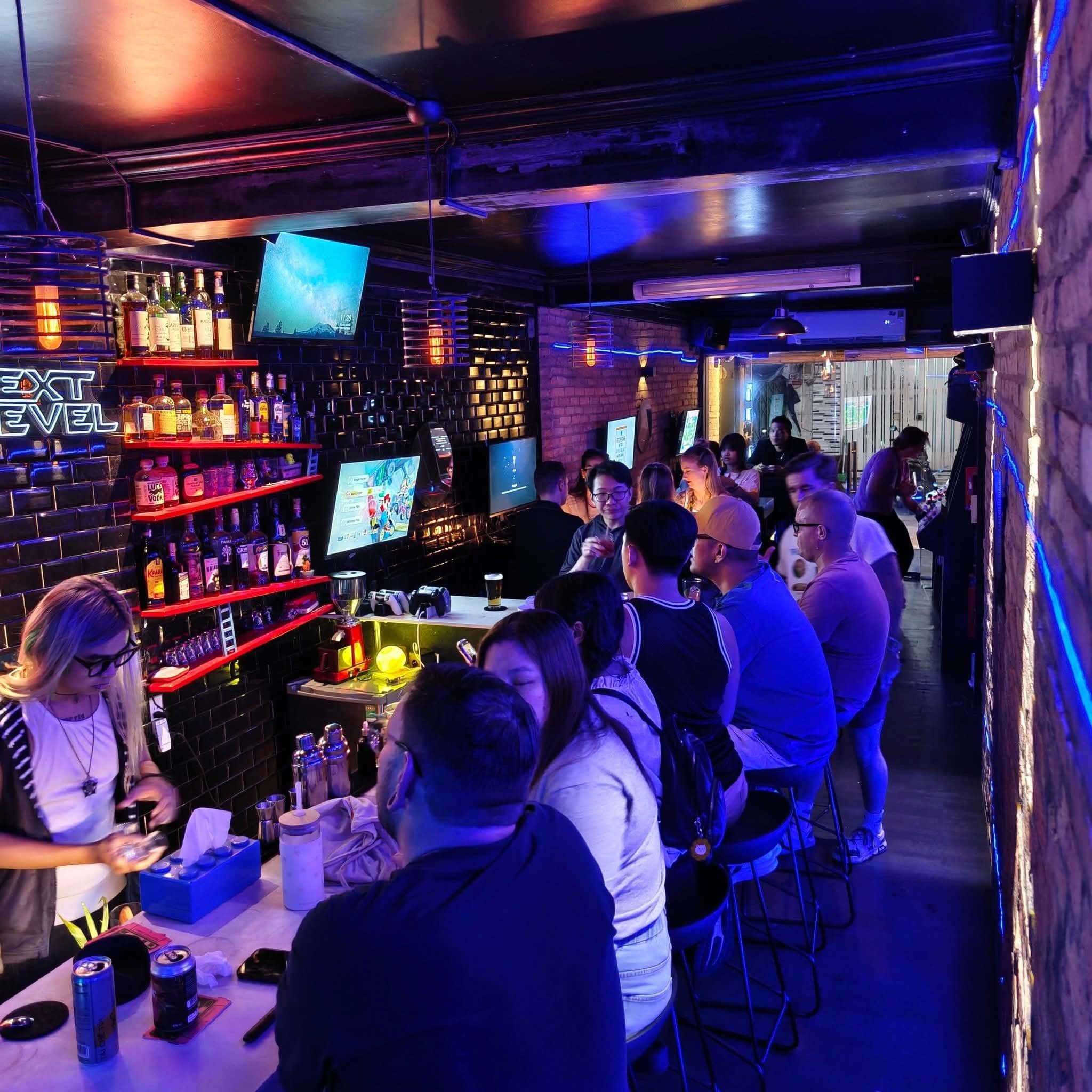 next level bar saigon 