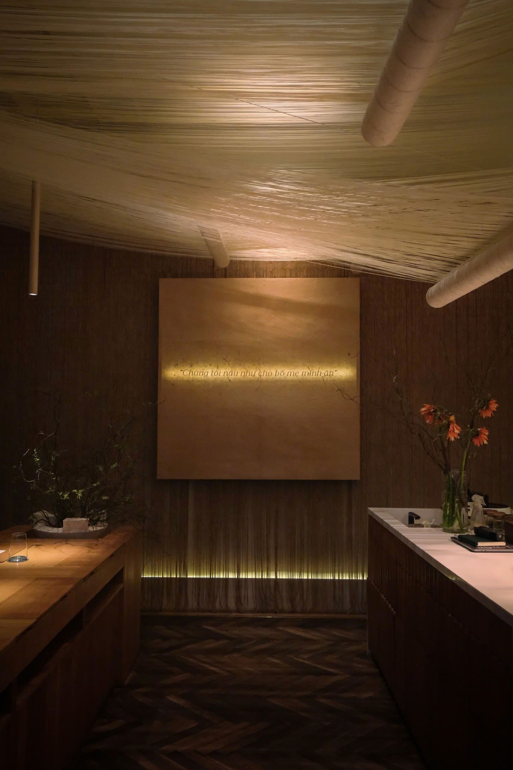 painting art An's saigon good food hcmc