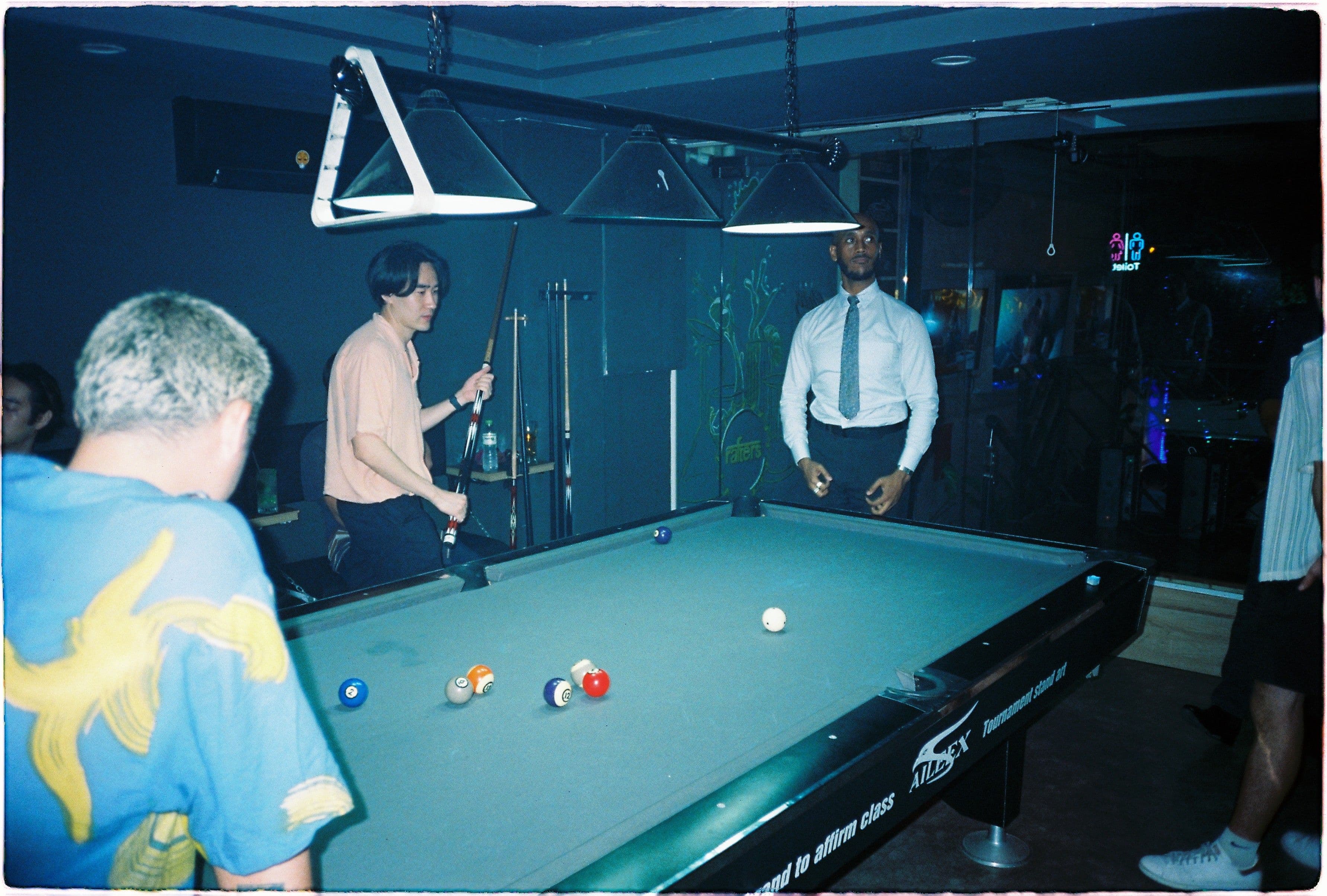 pool players rafters saigon