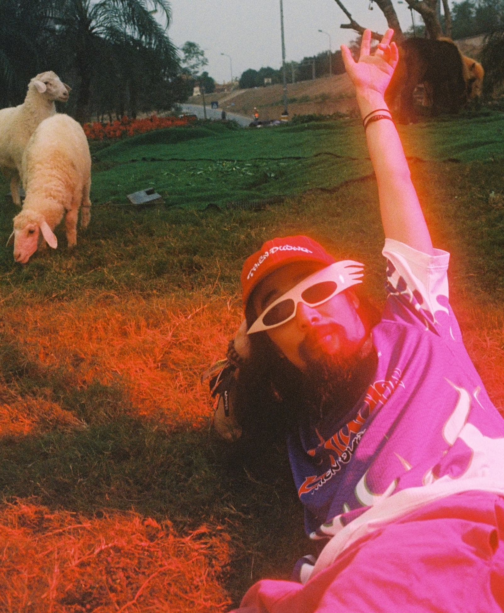 japanese party nighlife guy rave 