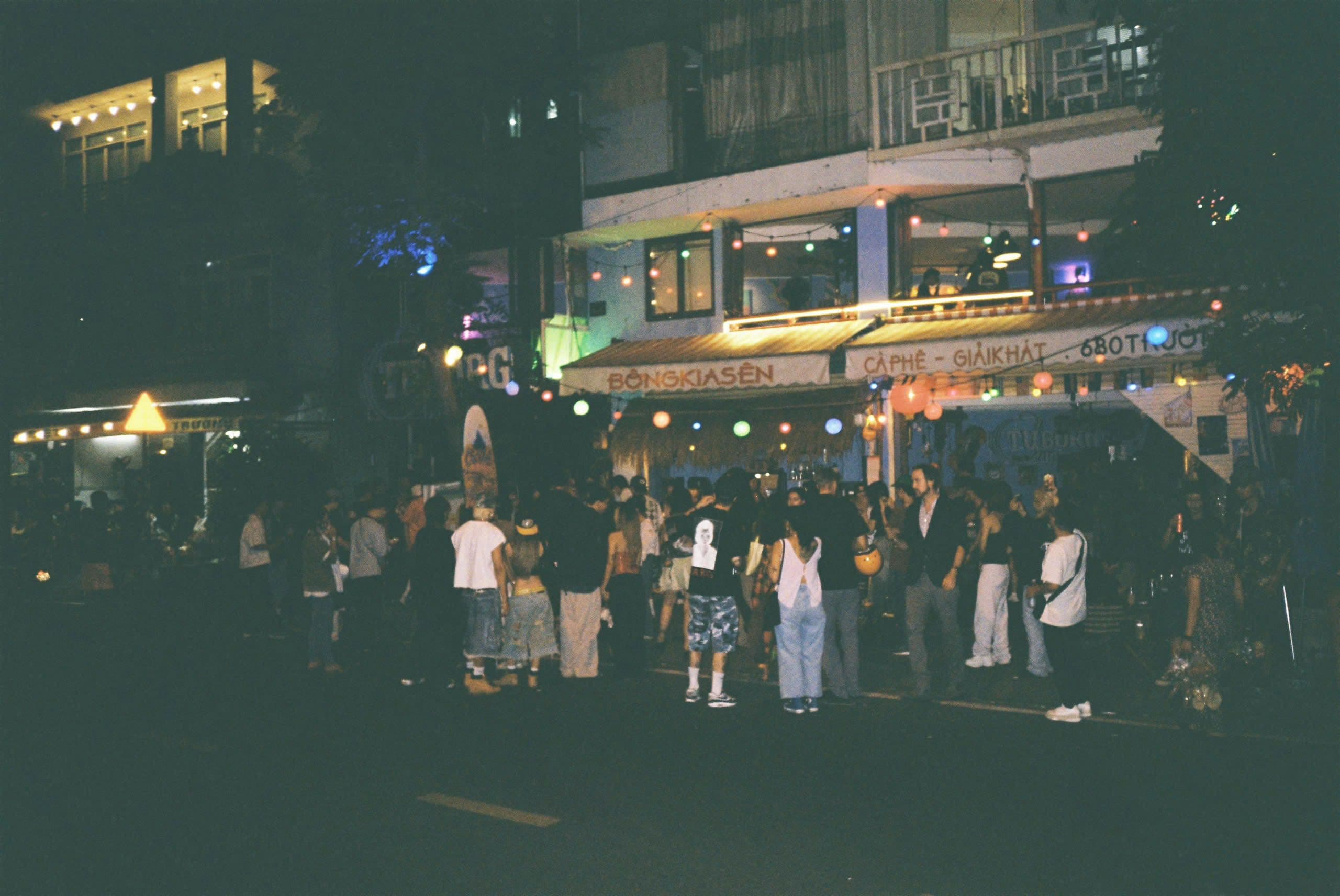 nightout hcmc saigon vietnam cool place