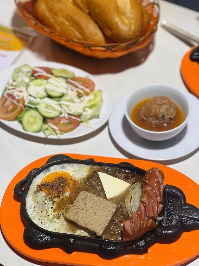 bo ne nano thao dien saigon ho chi minh city vietnam