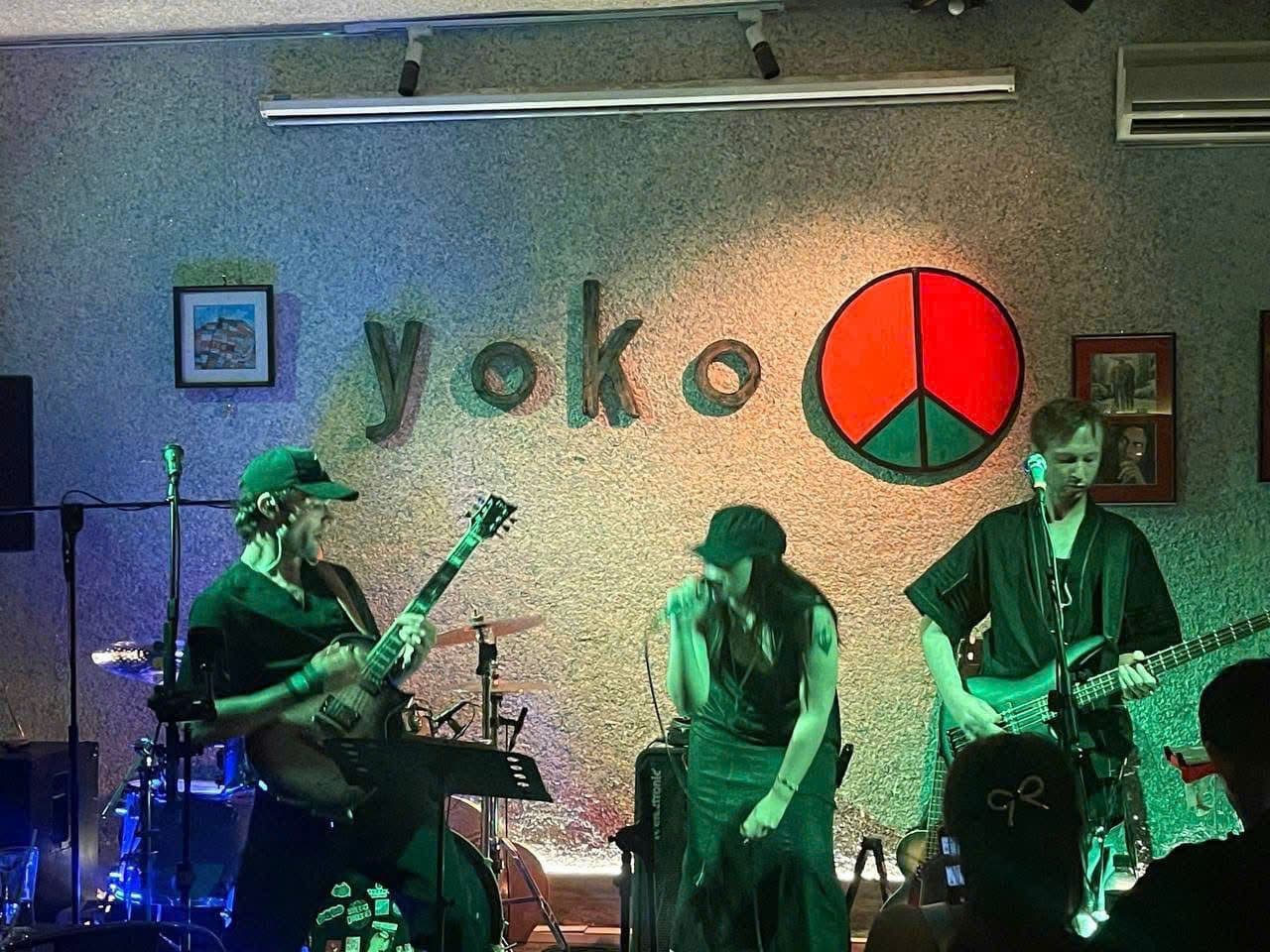 live show yoko cafe 