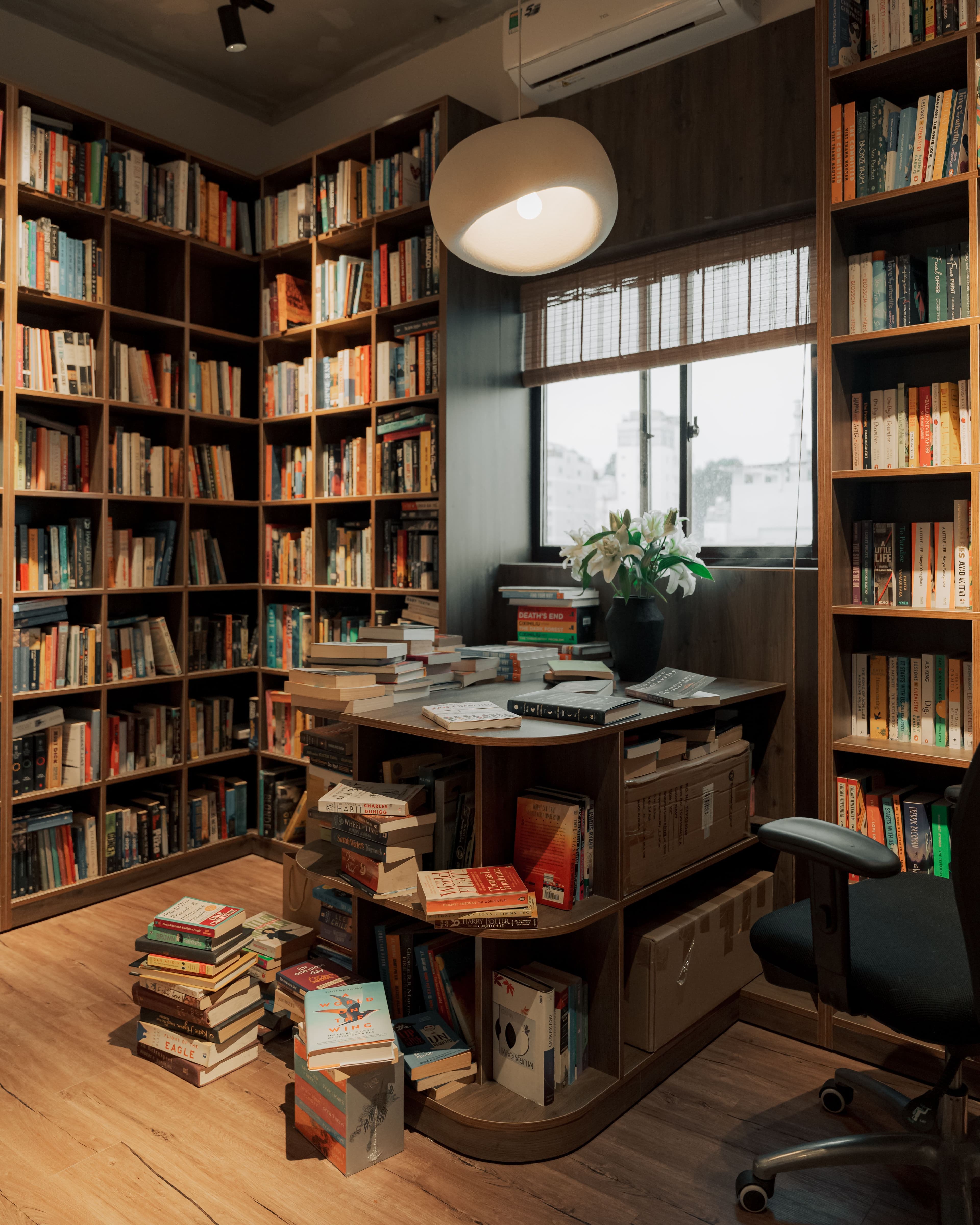 pages of passion hcmc saigon vietnam 