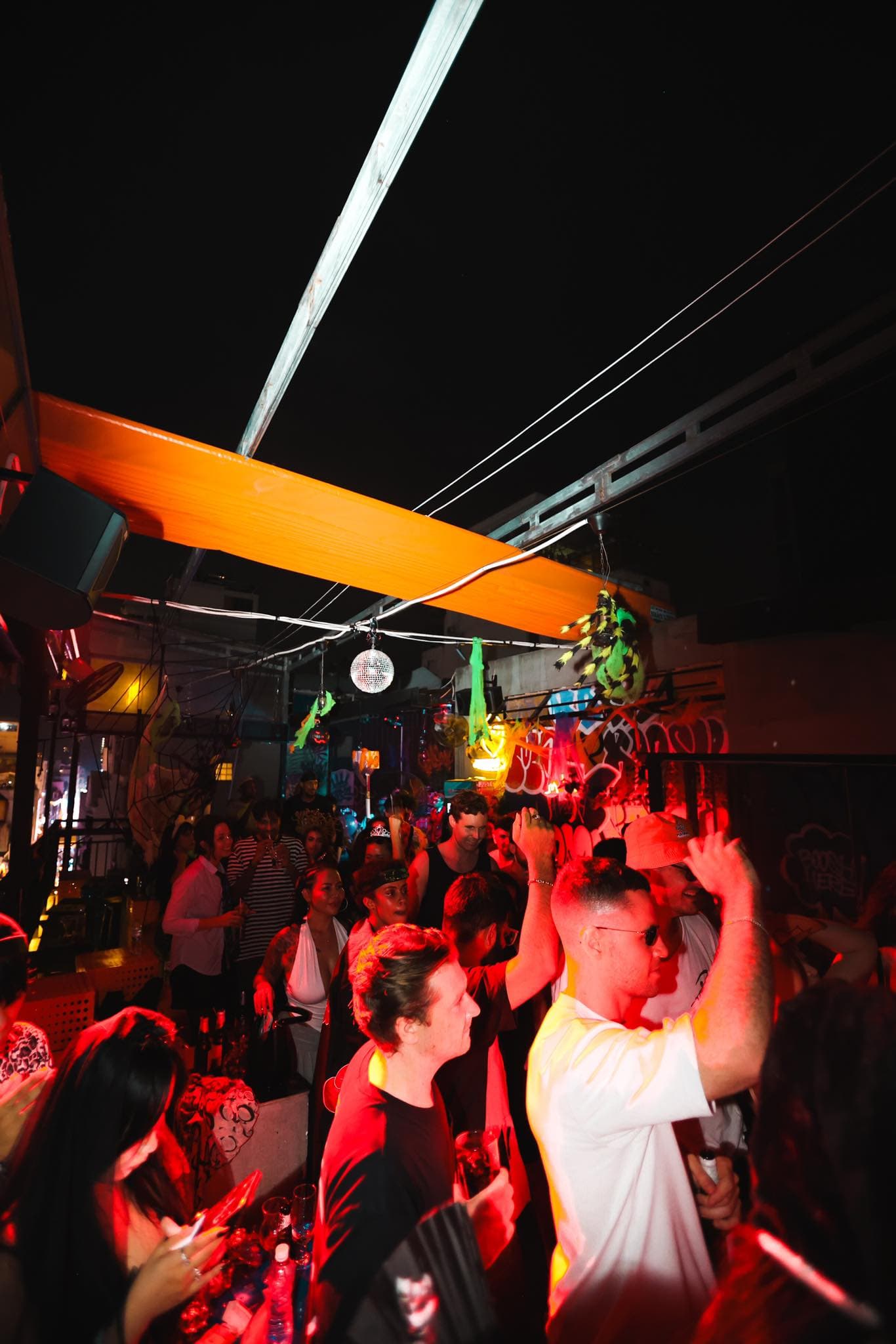 boosh rooftop hcmc saigon vietnam bar